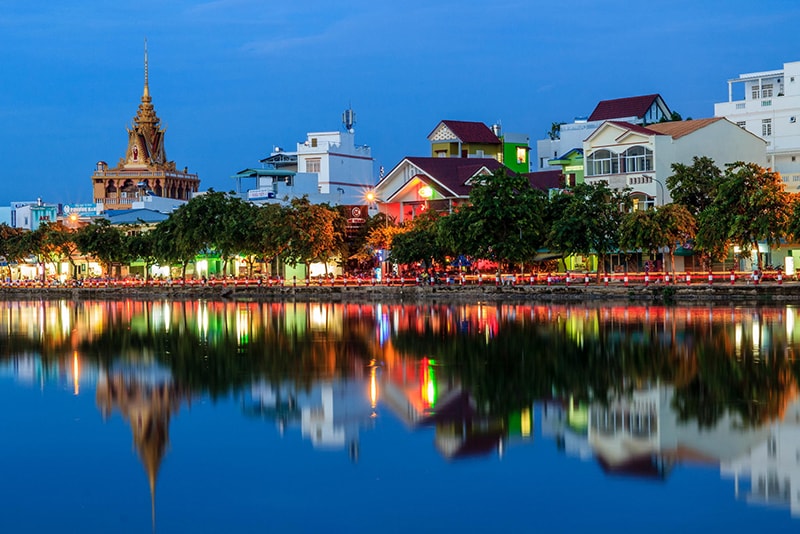 Địa điểm ăn uống vui chơi tham quan du lịch khách sạn nhà nghỉ phương tiện đi lại Cần Thơ