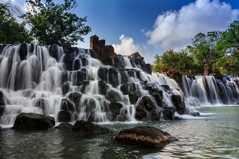 Địa điểm ăn uống vui chơi tham quan du lịch khách sạn nhà nghỉ phương tiện đi lại Đồng Nai