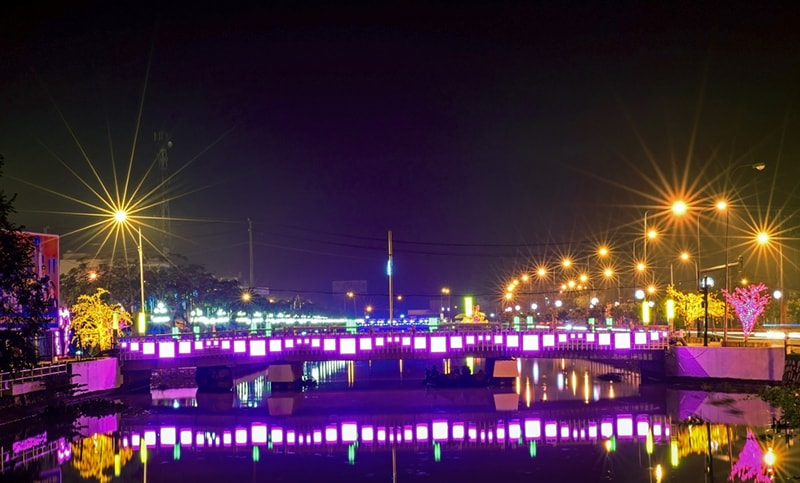 Địa điểm ăn uống vui chơi tham quan du lịch khách sạn nhà nghỉ phương tiện đi lại Hậu Giang