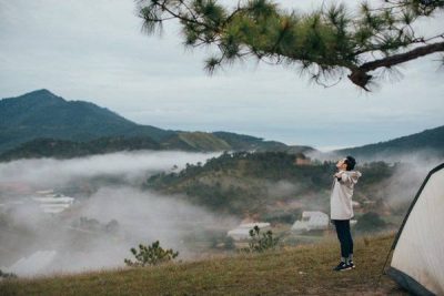 Giá thuê xe hợp đồng du lịch 7 chỗ đi Đà Lạt