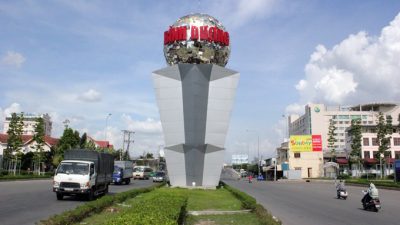 Giá thuê xe hợp đồng du lịch 7 chỗ đi Thủ Dầu Một – Bình Dương