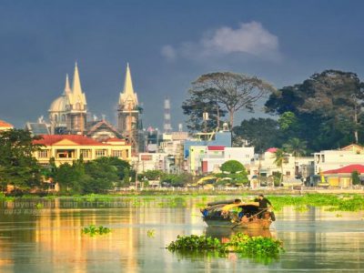Giá thuê xe hợp đồng du lịch 7 chỗ đi Dĩ An – Bình Dương