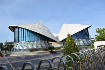 Giá thuê xe hợp đồng du lịch 7 chỗ đi Hoà Bình – Bạc Liêu