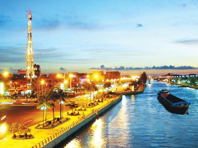 Giá thuê xe hợp đồng du lịch 7 chỗ đi Hậu Giang